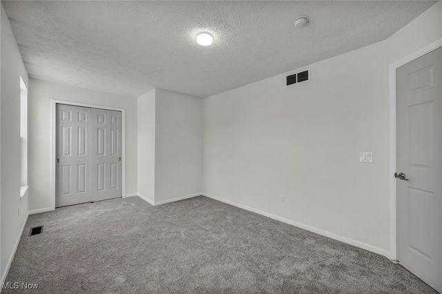 9642 Sunray Drive, Olmsted Twp, OH 44138