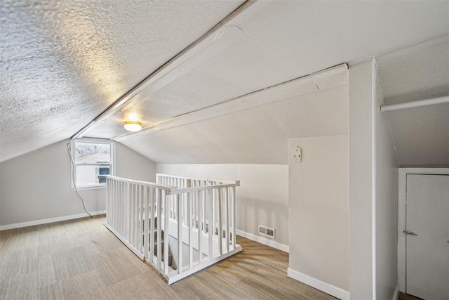 2057 Maple Street, Des Moines, IA 50317