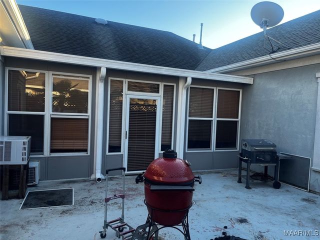 1960 Parkview Drive S, Montgomery, AL 36117