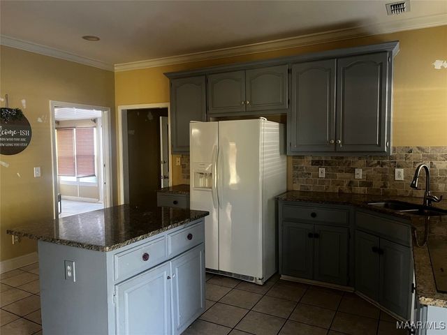 1960 Parkview Drive S, Montgomery, AL 36117