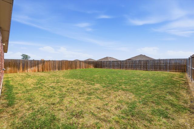 2267 Vance Drive, Forney, TX 75126