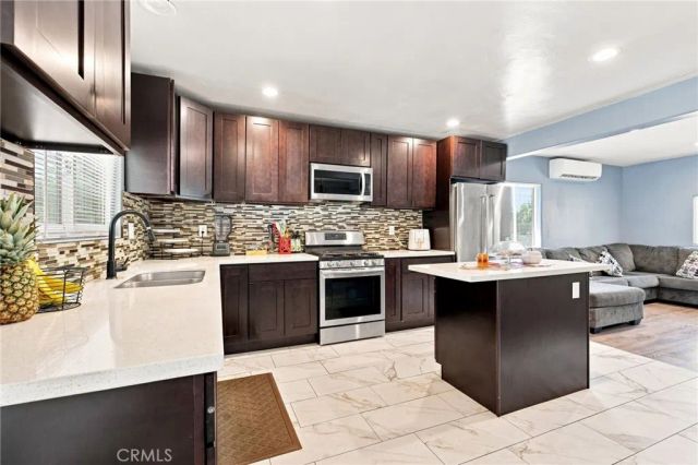 210 N Chestnut, Lake Elsinore, CA 92530