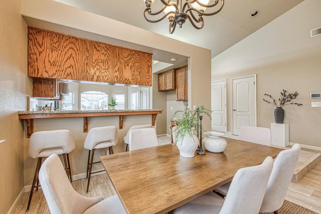 731 Hanson Avenue, Clovis, CA 93611