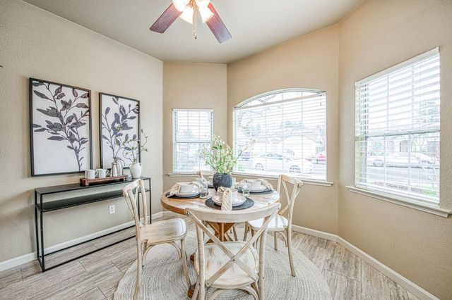 731 Hanson Avenue, Clovis, CA 93611