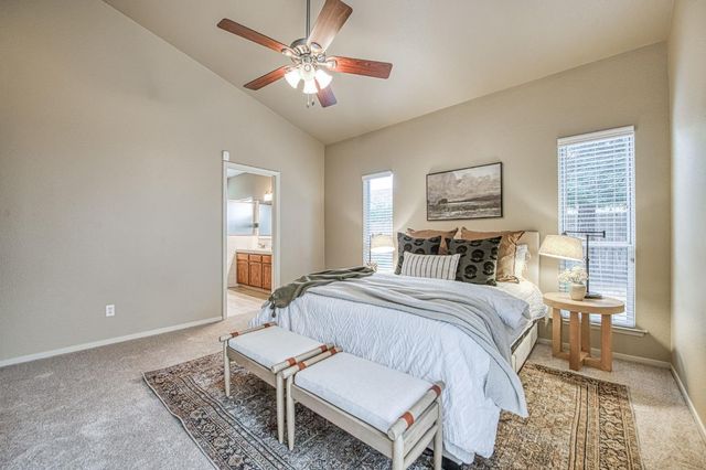 731 Hanson Avenue, Clovis, CA 93611