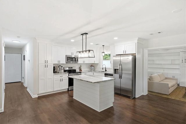 4709 Yardley Drive, North Charleston, SC 29405