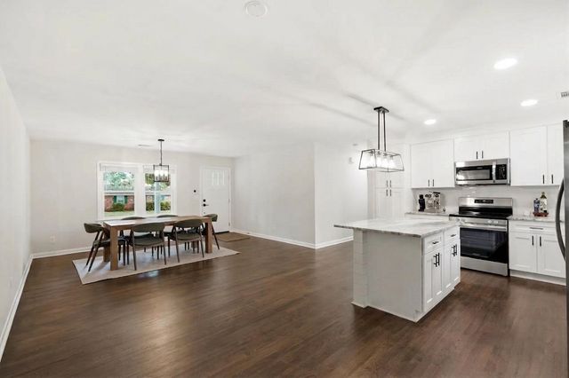 4709 Yardley Drive, North Charleston, SC 29405