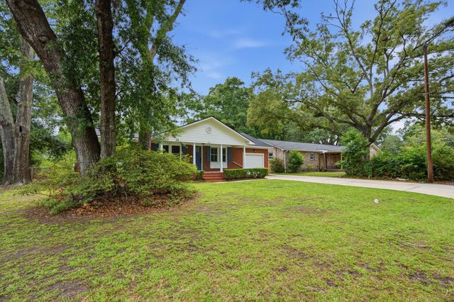 4709 Yardley Drive, North Charleston, SC 29405