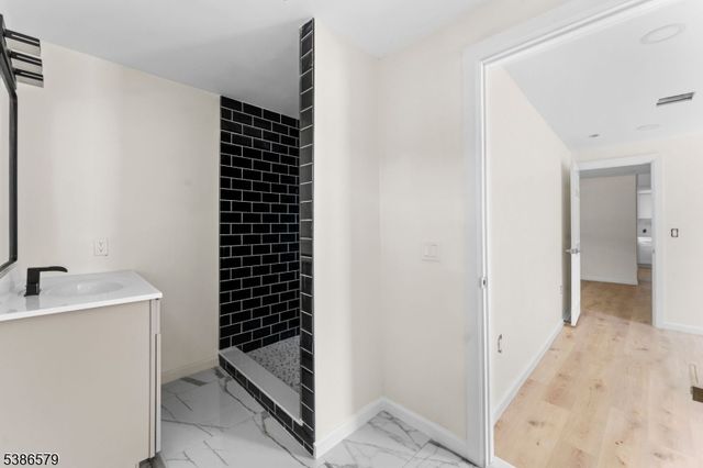 585 Mcchesney St, City Of Orange Twp., NJ 07050