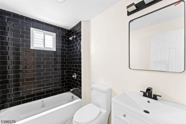 585 Mcchesney St, City Of Orange Twp., NJ 07050