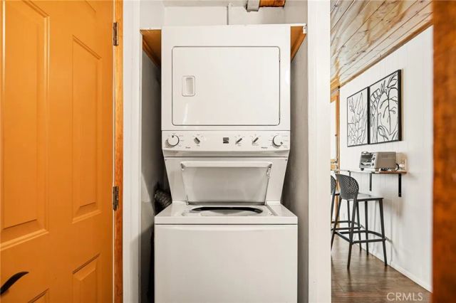 221 Angeles, Big Bear City, CA 92314