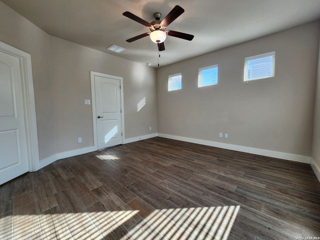750 MILESTONE PARK, New Braunfels, TX 78130