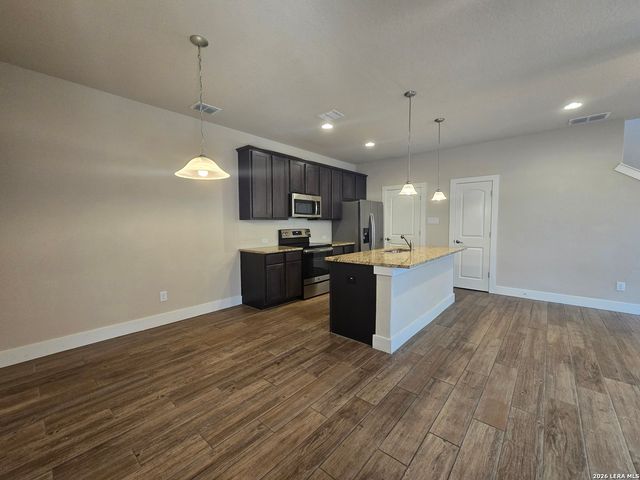 750 MILESTONE PARK, New Braunfels, TX 78130