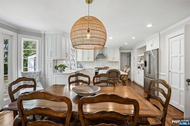 45 Wyncote Road, Ho-ho-kus, NJ 07423