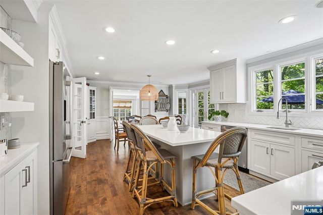 45 Wyncote Road, Ho-ho-kus, NJ 07423