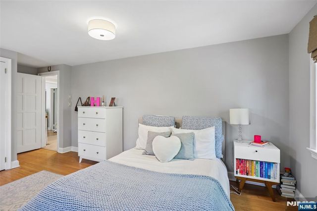 45 Wyncote Road, Ho-ho-kus, NJ 07423