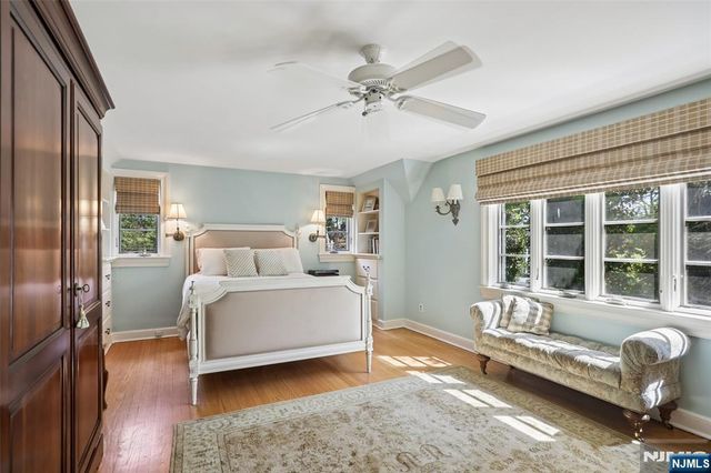 45 Wyncote Road, Ho-ho-kus, NJ 07423