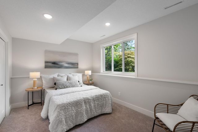 111 King Hill Road, Golden Valley, MN 55416