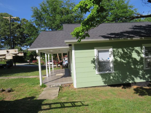 406 River Drive, Gaffney, SC 29340