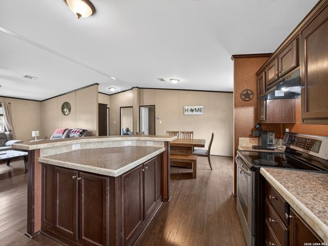 149 High Ridge Meadows Dr, Gonzales, TX 78629