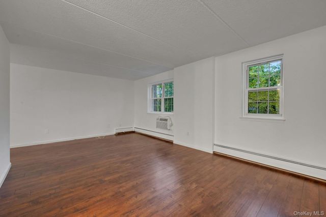 4 Consulate Drive 1B, Tuckahoe, NY 10707