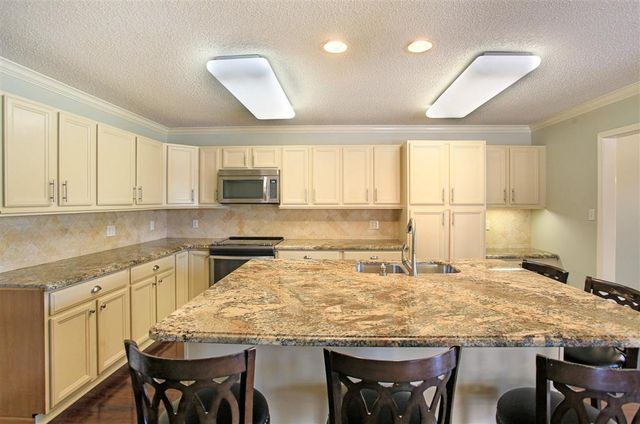 2511 Vogue Drive, Lake Charles, LA 70605