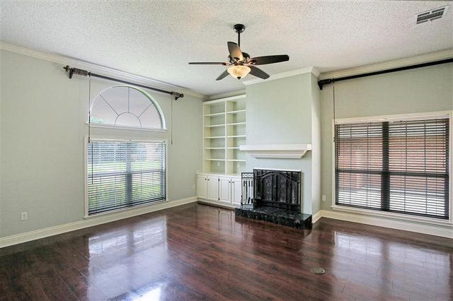 2511 Vogue Drive, Lake Charles, LA 70605