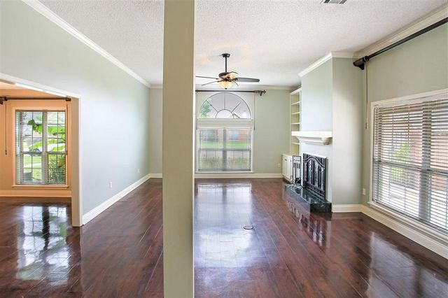 2511 Vogue Drive, Lake Charles, LA 70605