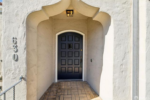 630 Darien Way, San Francisco, CA 94127