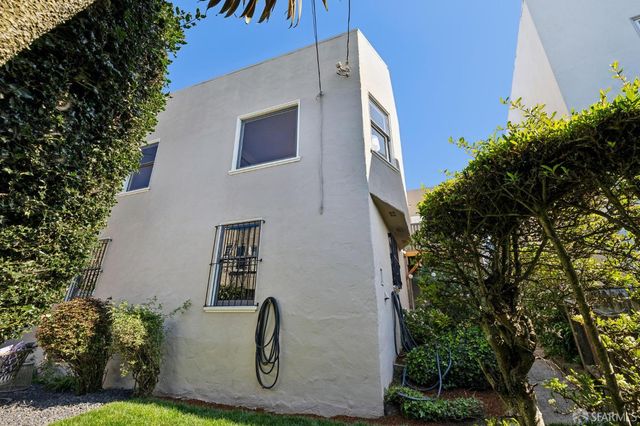 630 Darien Way, San Francisco, CA 94127