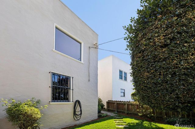 630 Darien Way, San Francisco, CA 94127