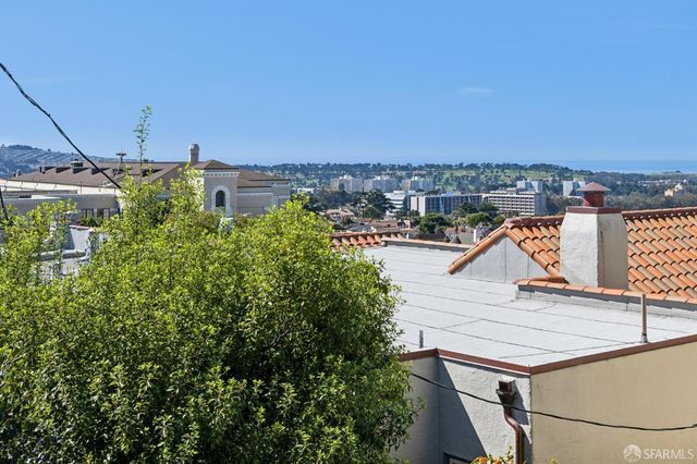 630 Darien Way, San Francisco, CA 94127