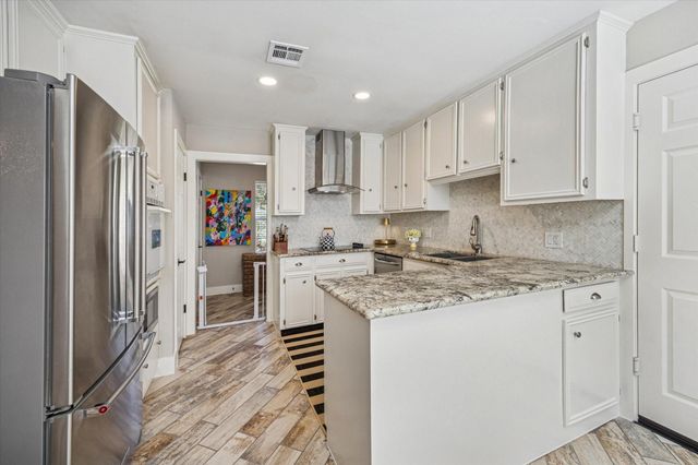 10018 Locke Lane, Houston, TX 77042