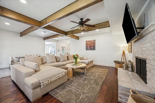 10018 Locke Lane, Houston, TX 77042