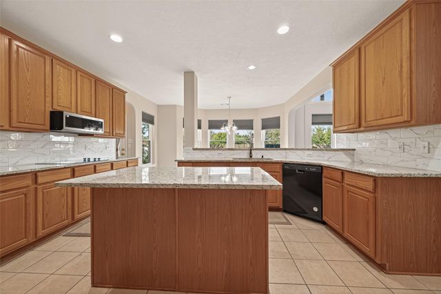 4011 Waterwood Drive, Baytown, TX 77521