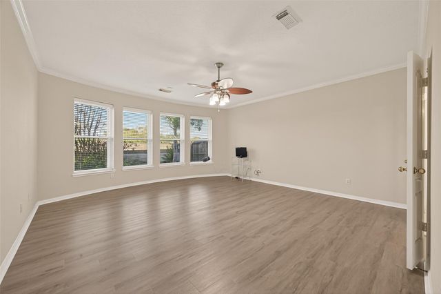 4011 Waterwood Drive, Baytown, TX 77521