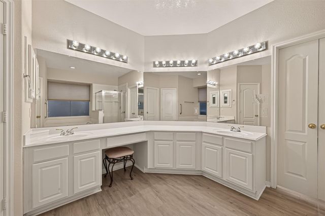 4011 Waterwood Drive, Baytown, TX 77521