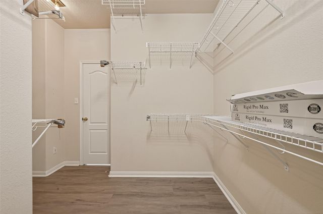 4011 Waterwood Drive, Baytown, TX 77521