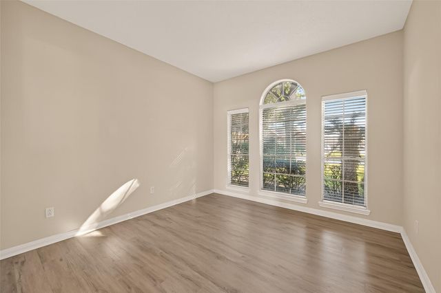 4011 Waterwood Drive, Baytown, TX 77521