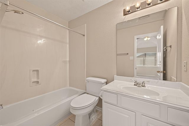 4011 Waterwood Drive, Baytown, TX 77521