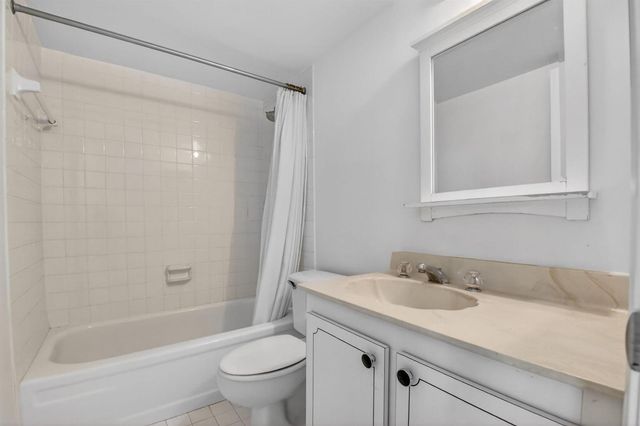 3581 S Ocean Boulevard 3c, South Palm Beach, FL 33480