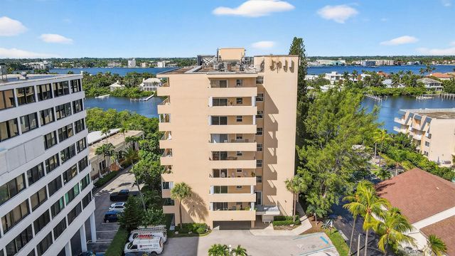 3581 S Ocean Boulevard 3c, South Palm Beach, FL 33480
