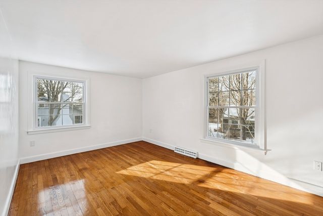 7 Captain's Lane, Mattapoisett, MA 02739