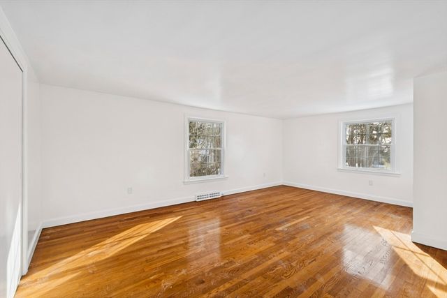 7 Captain's Lane, Mattapoisett, MA 02739