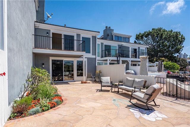 3442 Windspun Drive, Huntington Beach, CA 92649