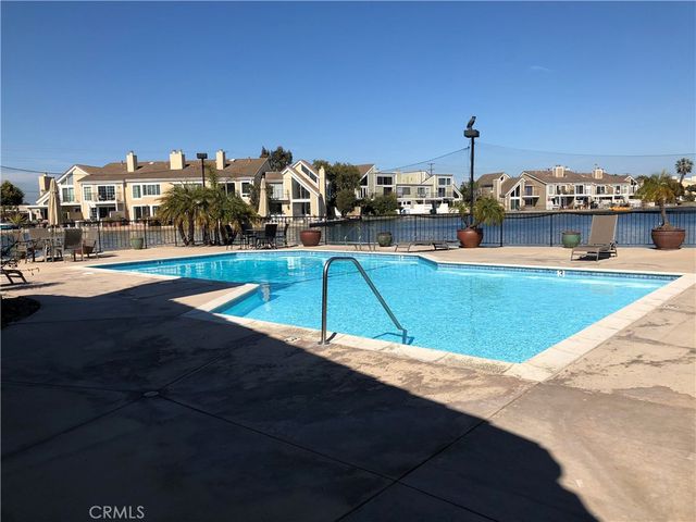 3442 Windspun Drive, Huntington Beach, CA 92649
