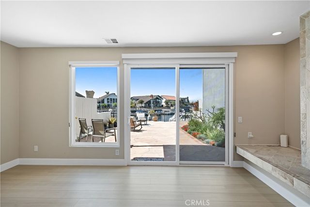 3442 Windspun Drive, Huntington Beach, CA 92649