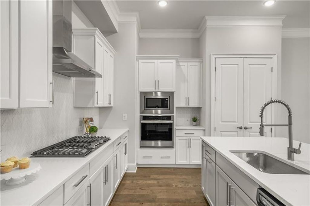 685 Stickley Oak Way, Woodstock, GA 30189