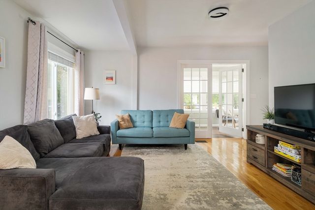 9 Brainard St, Boston, MA 02136