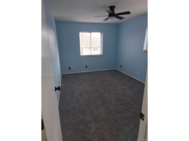 9884 Appletree Pl, Thornton, CO 80260